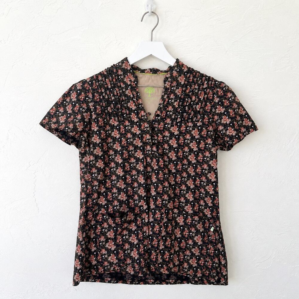 Healing Hands Floral Cotton Scrub Top M Black Rose Pintuck Nurse Medical